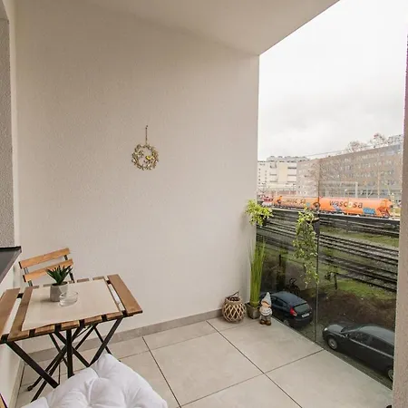 Apartment Flex Selfcheckins 156 - - Bedroom - Loggia Zagreb