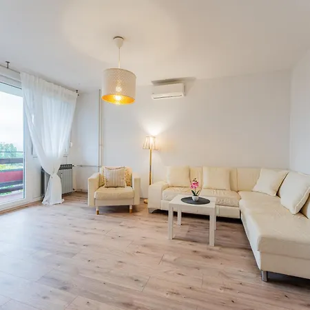 Flex Selfcheckins 156 - - Bedroom - Loggia Apartment