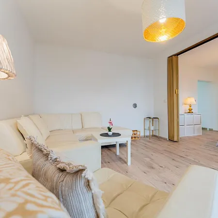 Flex Selfcheckins 156 - - Bedroom - Loggia Apartment